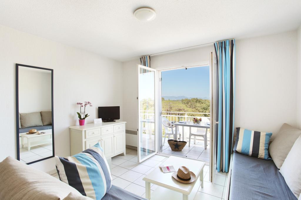 Residence Odalys Domaine Des Eucalyptus Saint Aygulf Buitenkant foto
